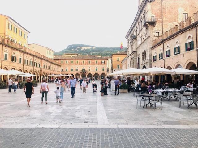 Lilli'S Home Ascoli Piceno Bagian luar foto