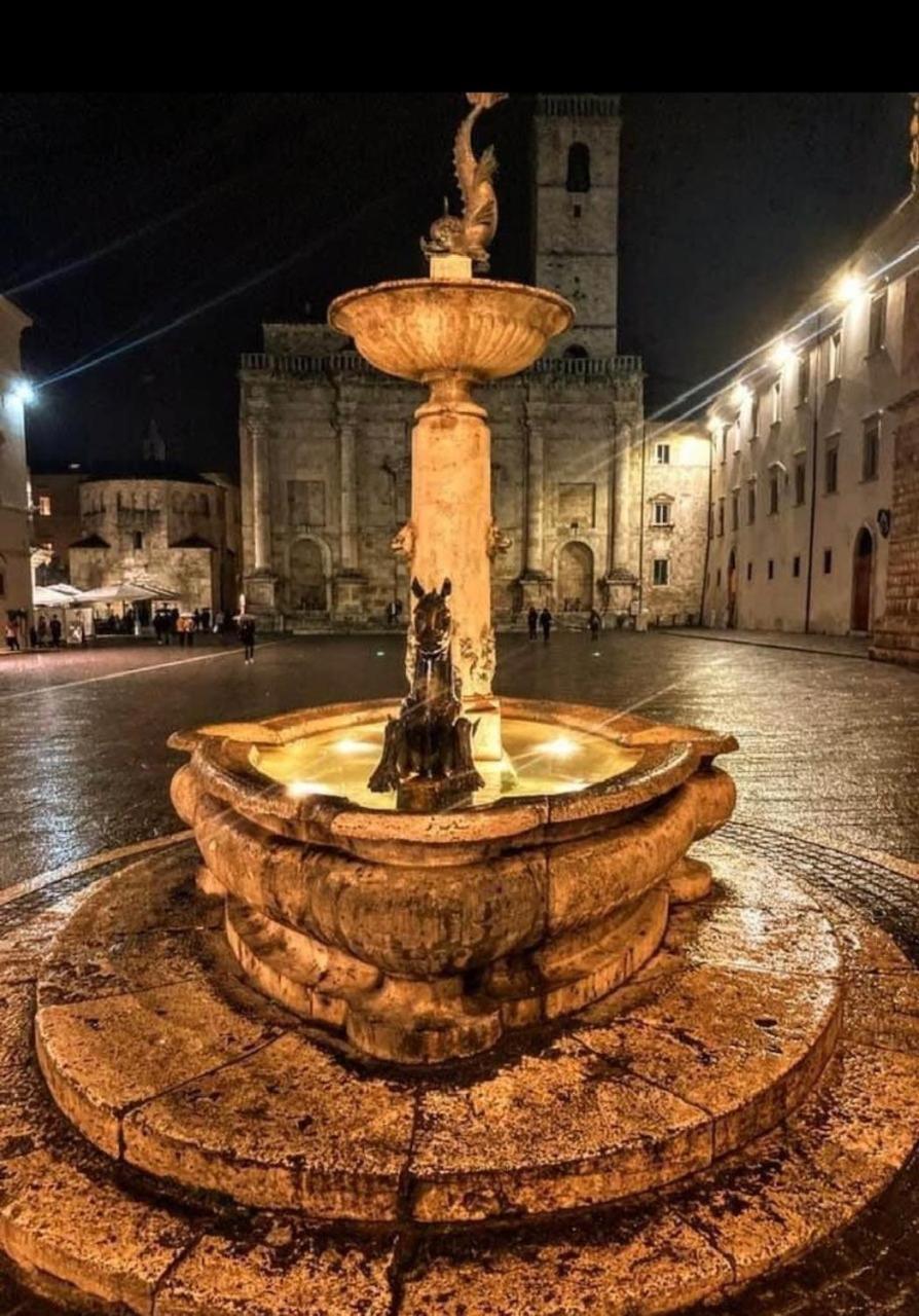 Lilli'S Home Ascoli Piceno Bagian luar foto