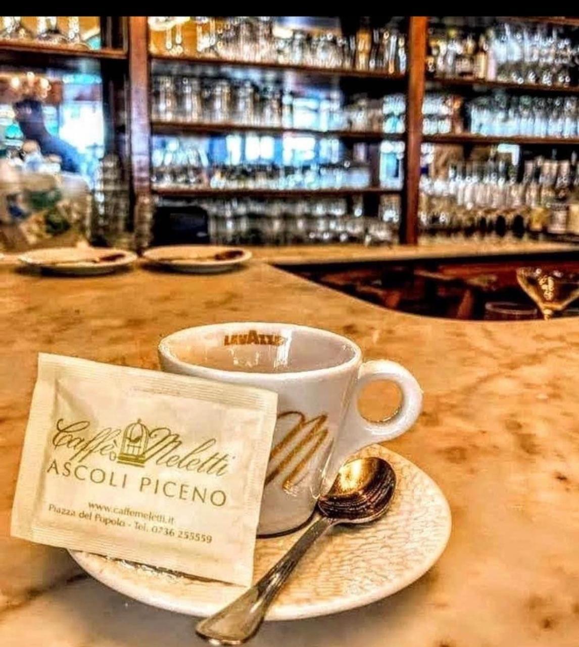Lilli'S Home Ascoli Piceno Bagian luar foto
